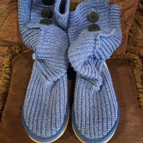 UGG Sweater Boots Size 7 - Picture 6 of 9